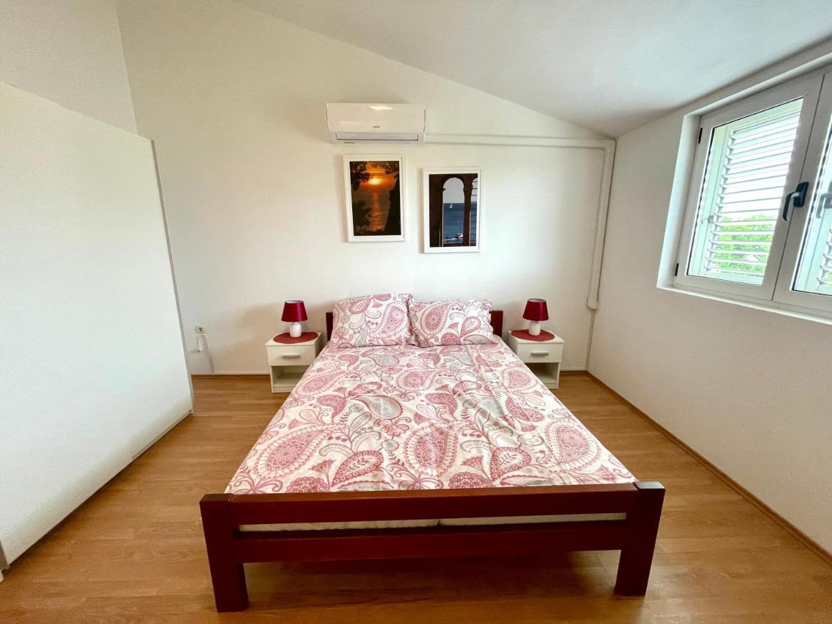 Villa Julie Jadranovo Ngoại thất bức ảnh