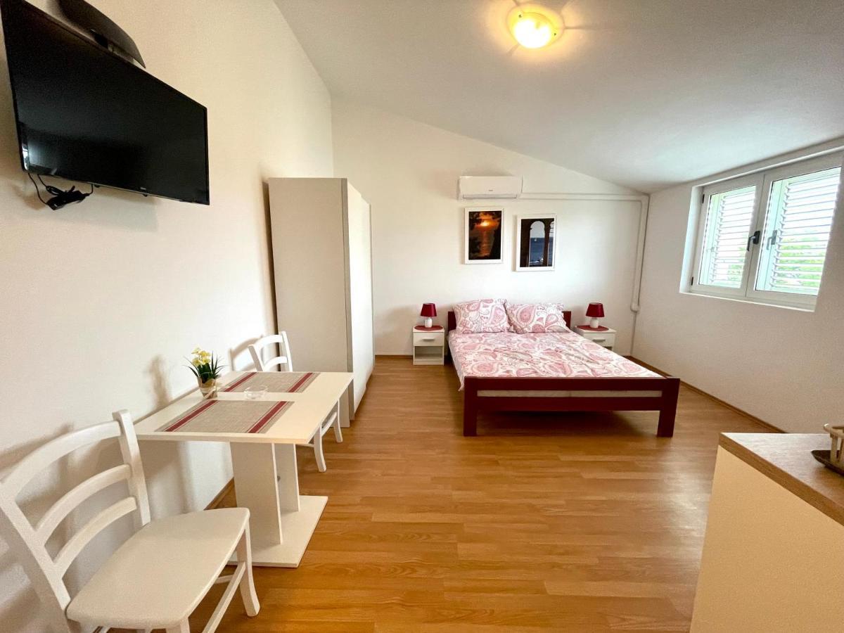 Villa Julie Jadranovo Ngoại thất bức ảnh