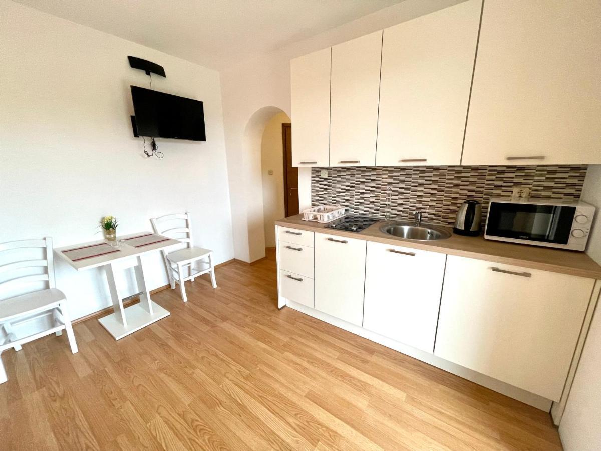 Villa Julie Jadranovo Ngoại thất bức ảnh